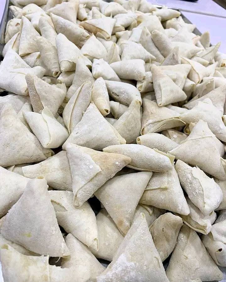 Pastries & Savoury Snacks