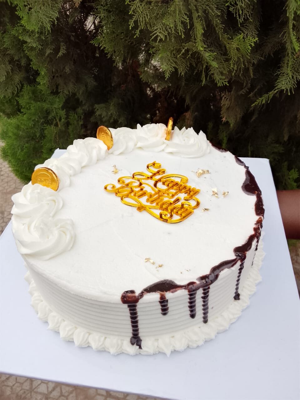 Specialty Flavour Cake (from N15,000)